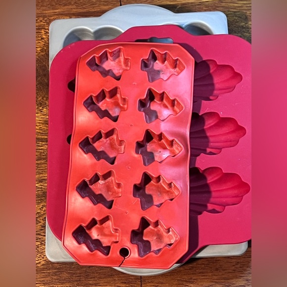 🛍️Sold Mold🛍️ Christmas silicone mold lot - Picture 2 of 8